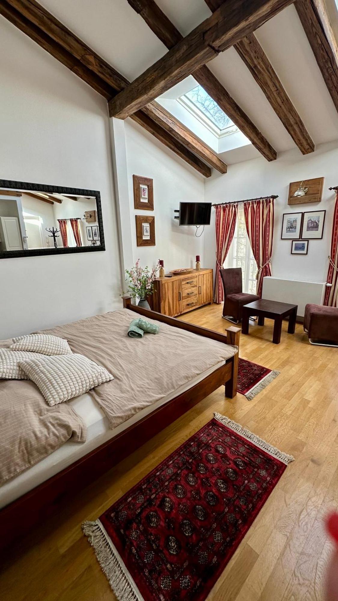 Old Town Centre -soukenicka St.-quiet-cosy Apartmán